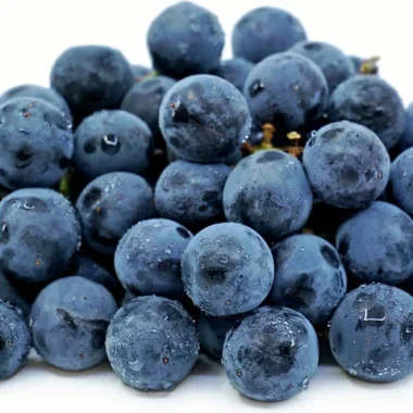 Fresh Concord type black Grape fruits- 3 lbs